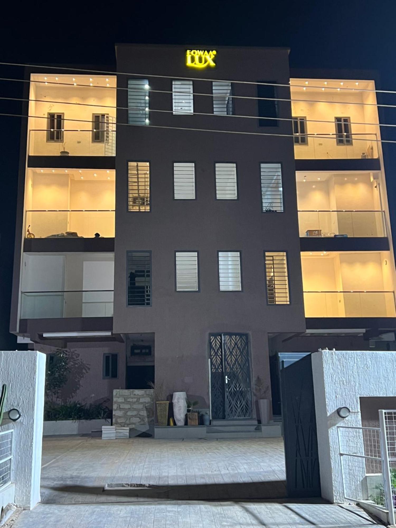 Fowaa Lux Bed and Breakfast Tema Εξωτερικό φωτογραφία